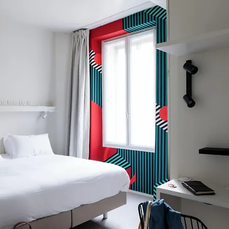 Hotel Graphik Montparnasse Parigi