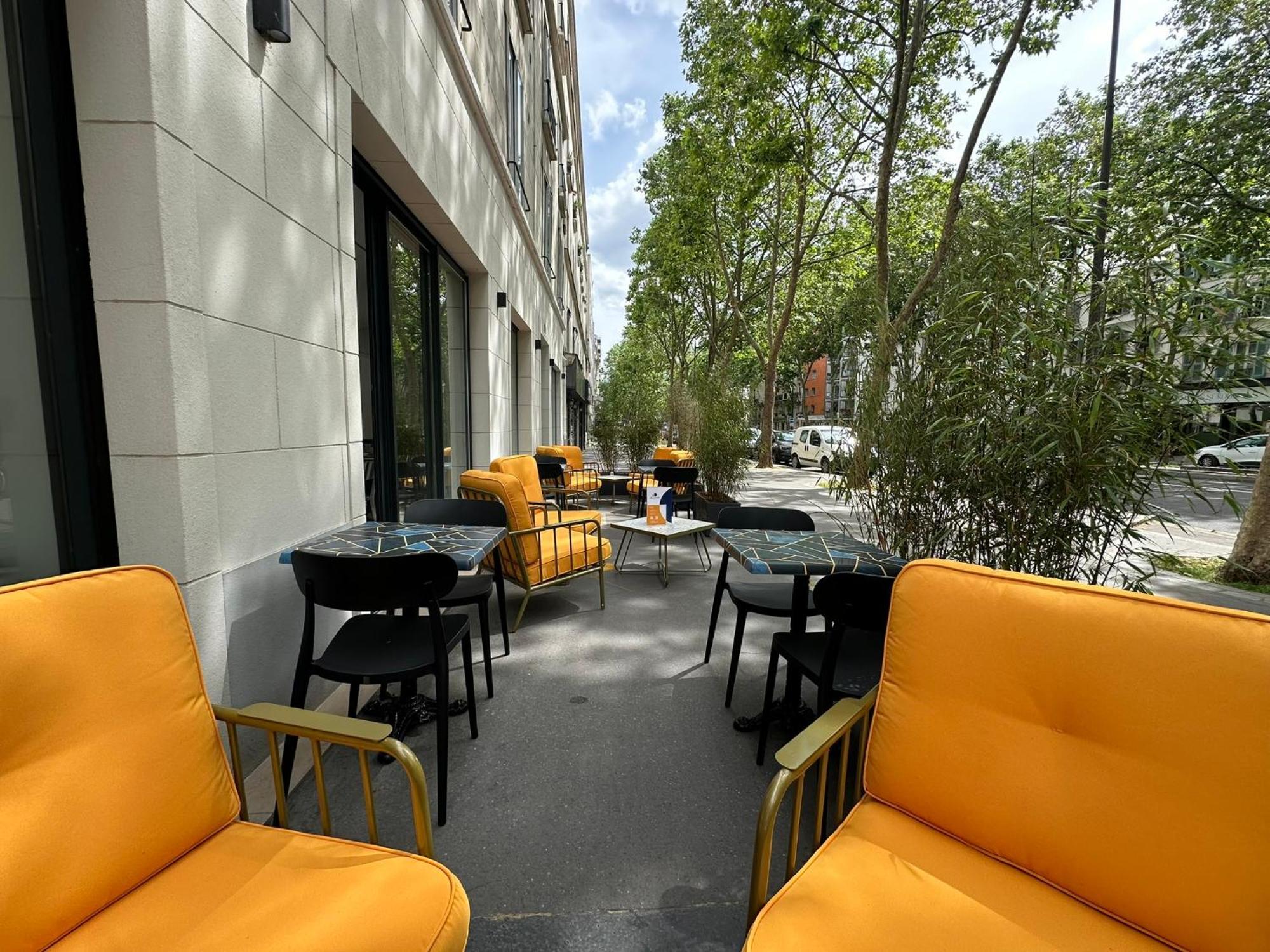 Graphik Montparnasse Hotel