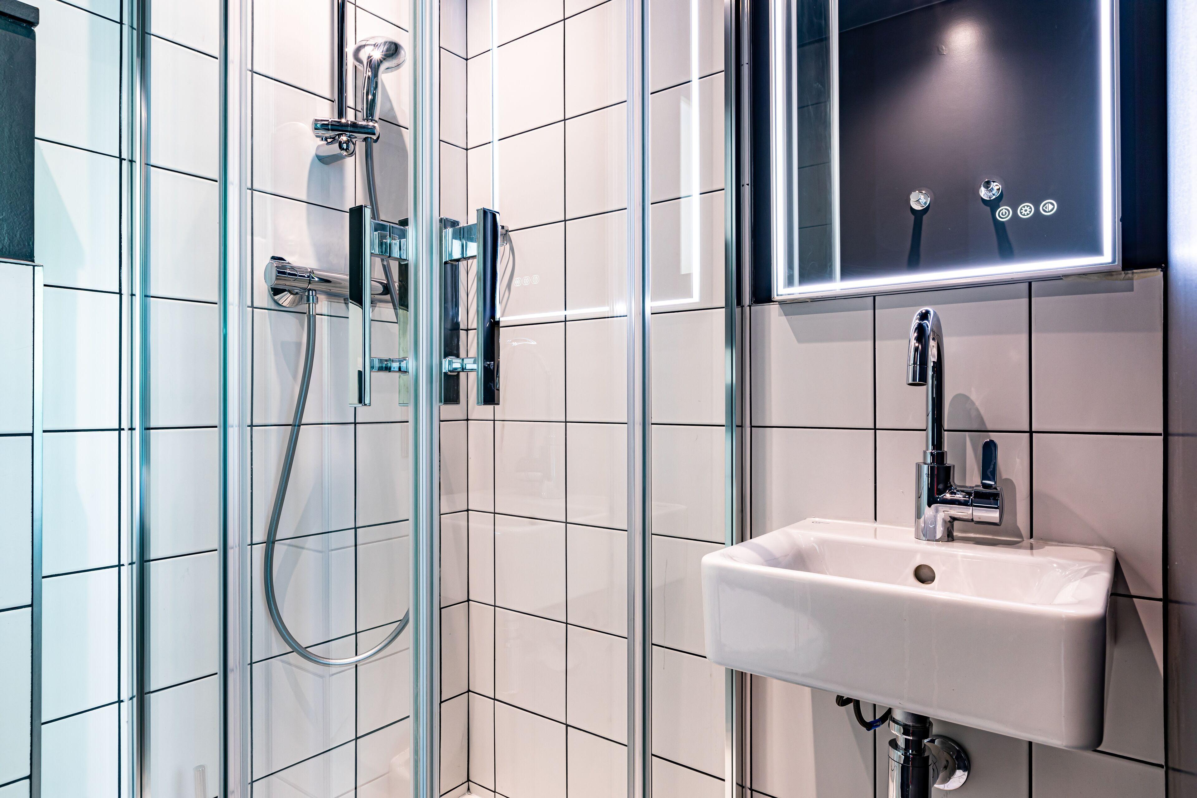 Hotel Graphik Montparnasse 3*