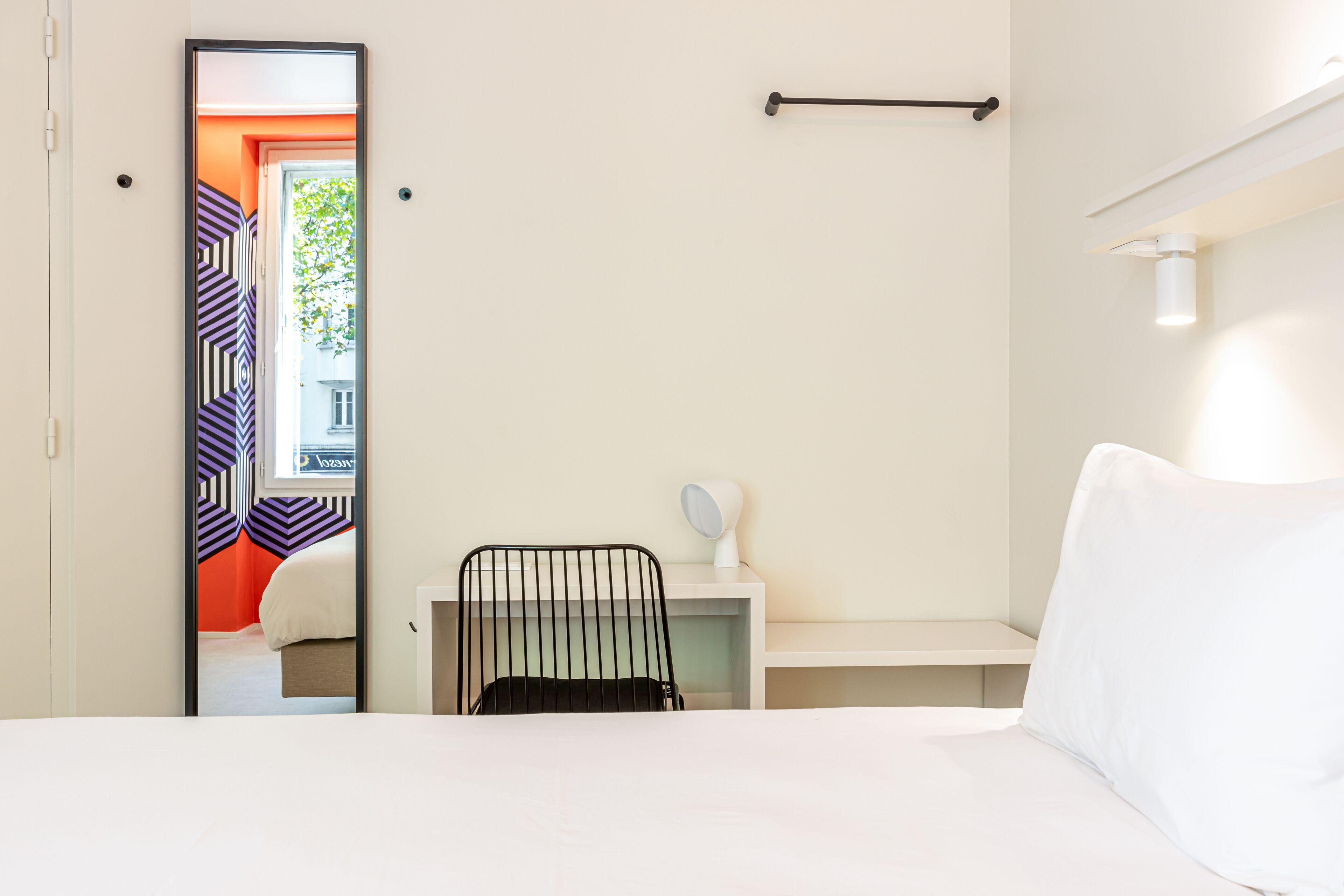 Graphik Montparnasse Hotel